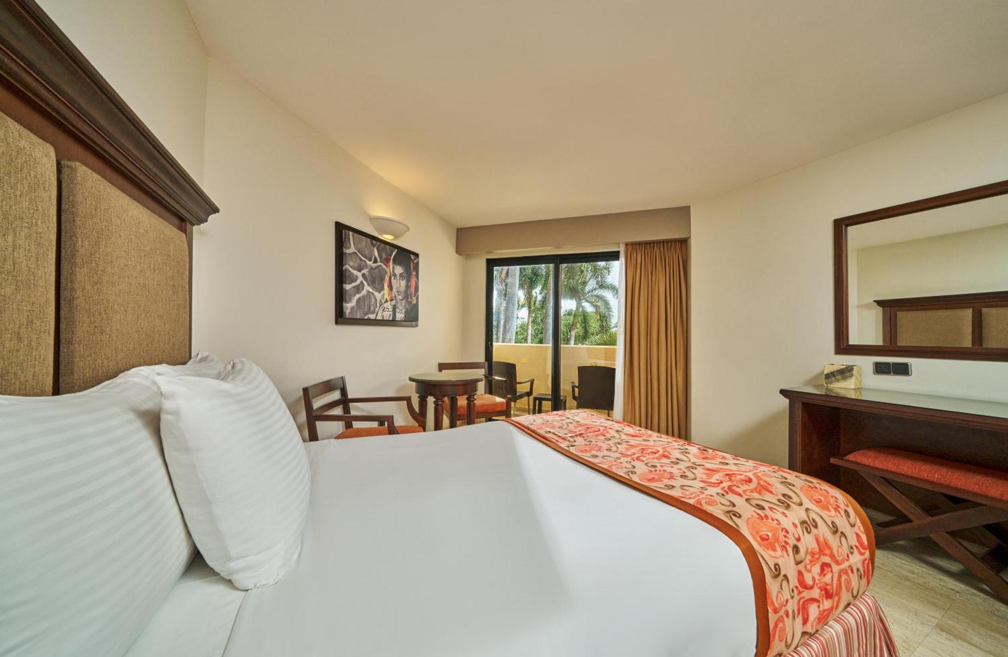 Suite with Sea View